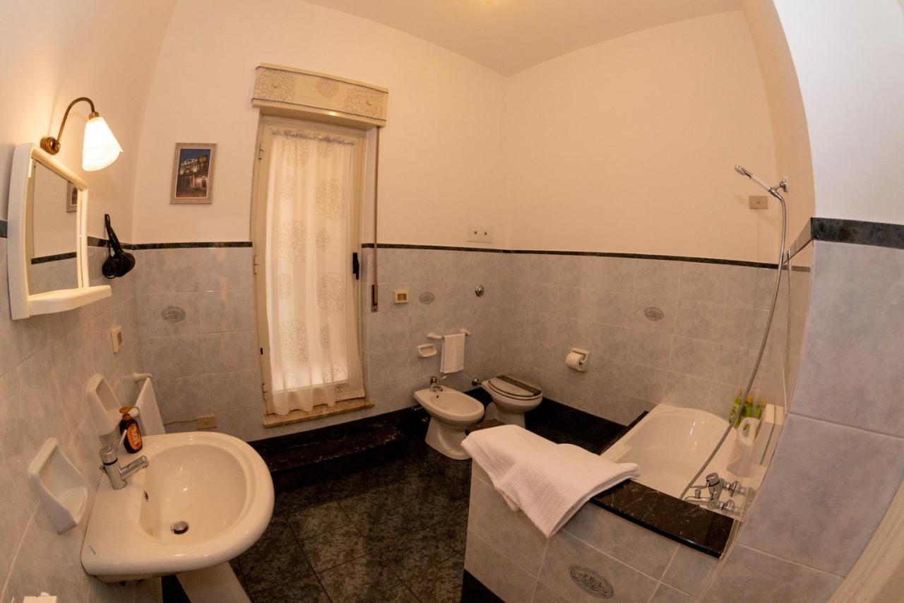 Bed and Breakfast L' Edera Corleone Exterior foto